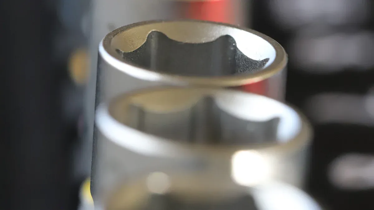 Why Regular Sockets Fail on Spline Lug Nuts