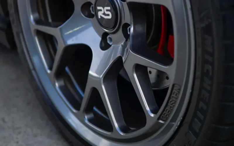 How to Choose the Best Sticker Wheel Weights for Alloy Rims
