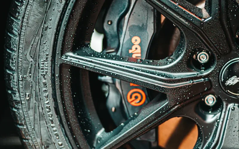 How Wheel Tire Weight Affects Fuel Efficiency and Ride Quality