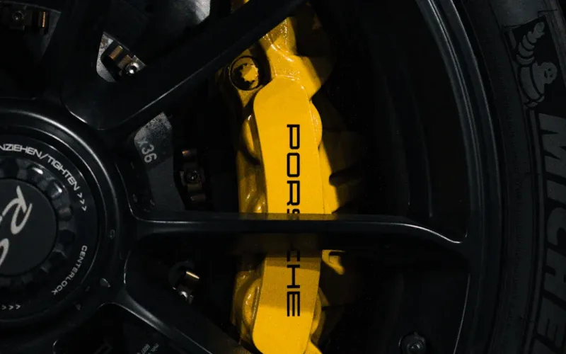 Choosing Stick Weights for Your Vehicle Stick-On or Clip-On